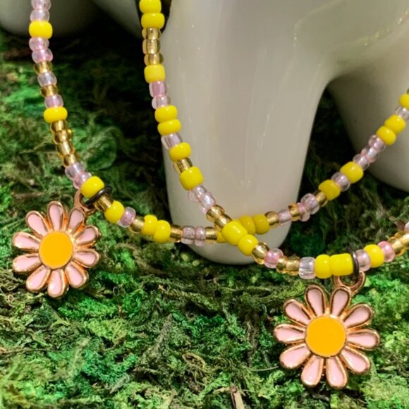 Pink Sunrise Seed Bead Bracelet - Picture 3 of 3